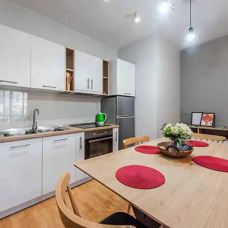 Bright And Spacious - New Boulevard View Tirana
