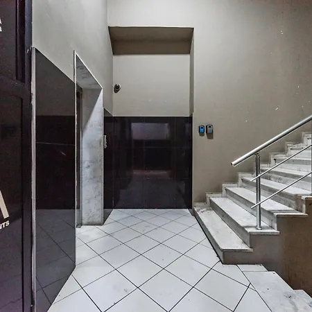 Apartment Bright And Spacious - New Boulevard View *