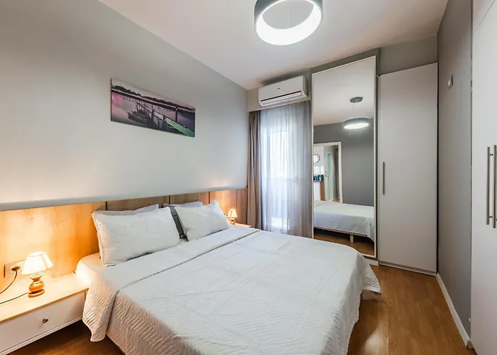 Apartmán Bright L 15-min Walk To Center *