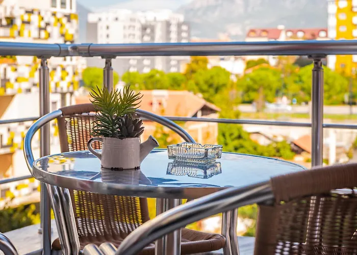 Bright L 15-min Walk To Center